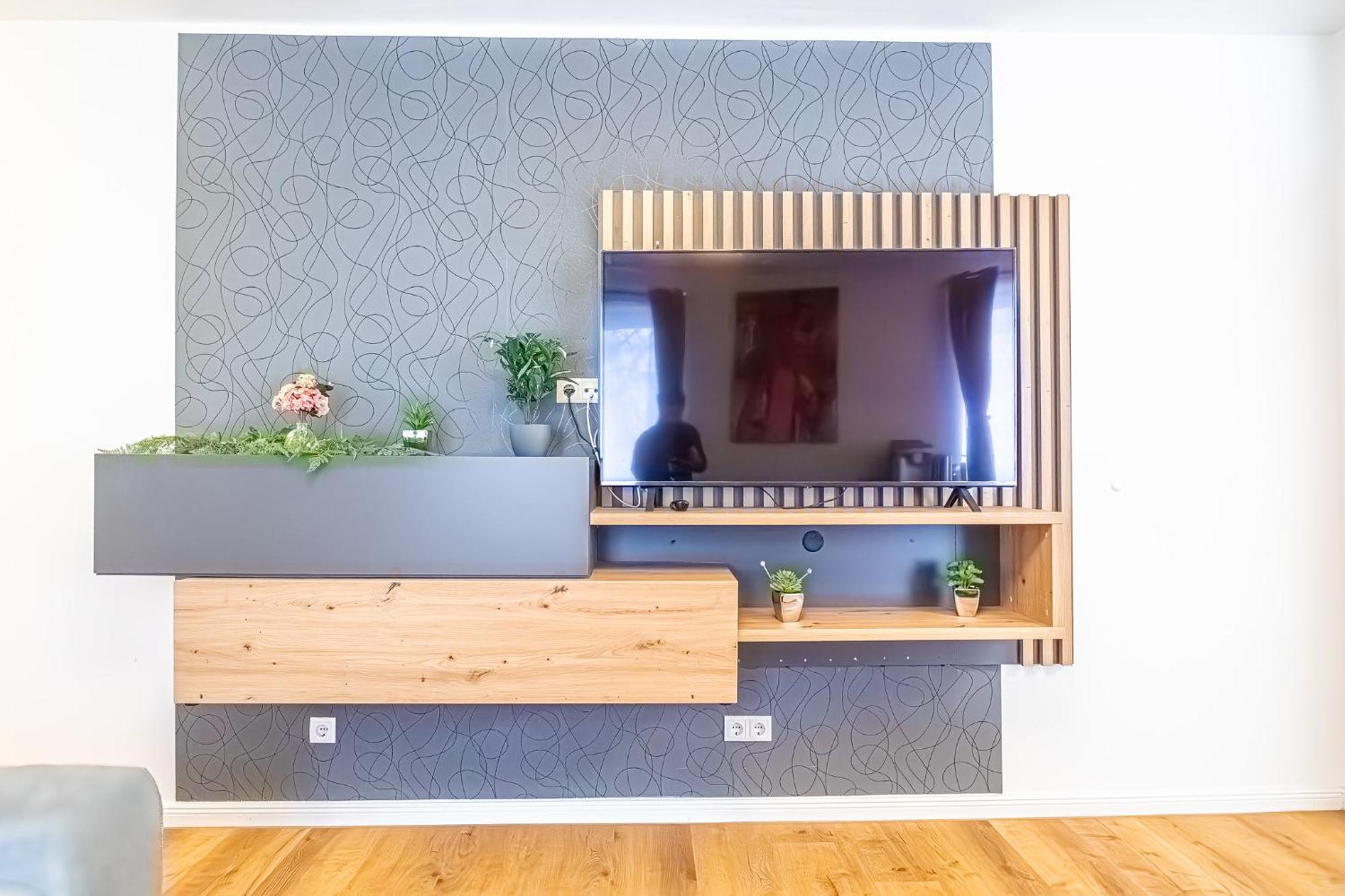 Charming 1Br And 1Lr Apt Modern Design Donaustadt Vienna Exterior photo