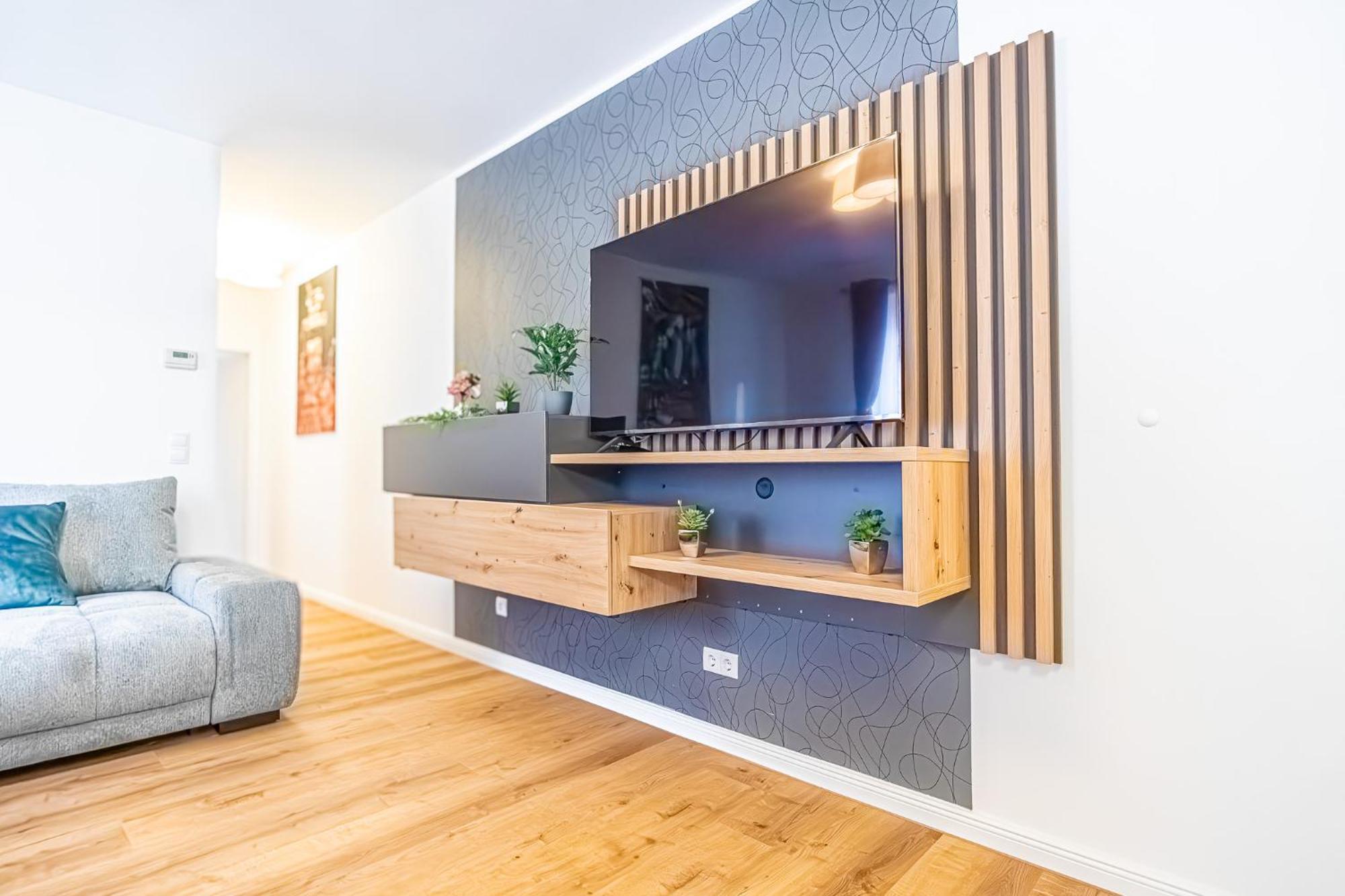 Charming 1Br And 1Lr Apt Modern Design Donaustadt Vienna Exterior photo